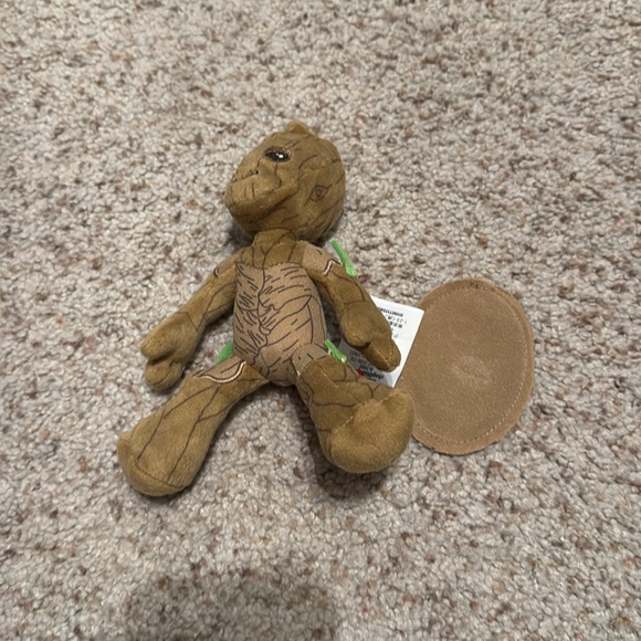 EUC Plush Groot Marvel Shoulder Buddy - Picture 2 of 3